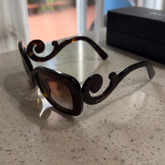 Prada Sunglasses Baroque Swirl Brown Square - Picture 3 of 5